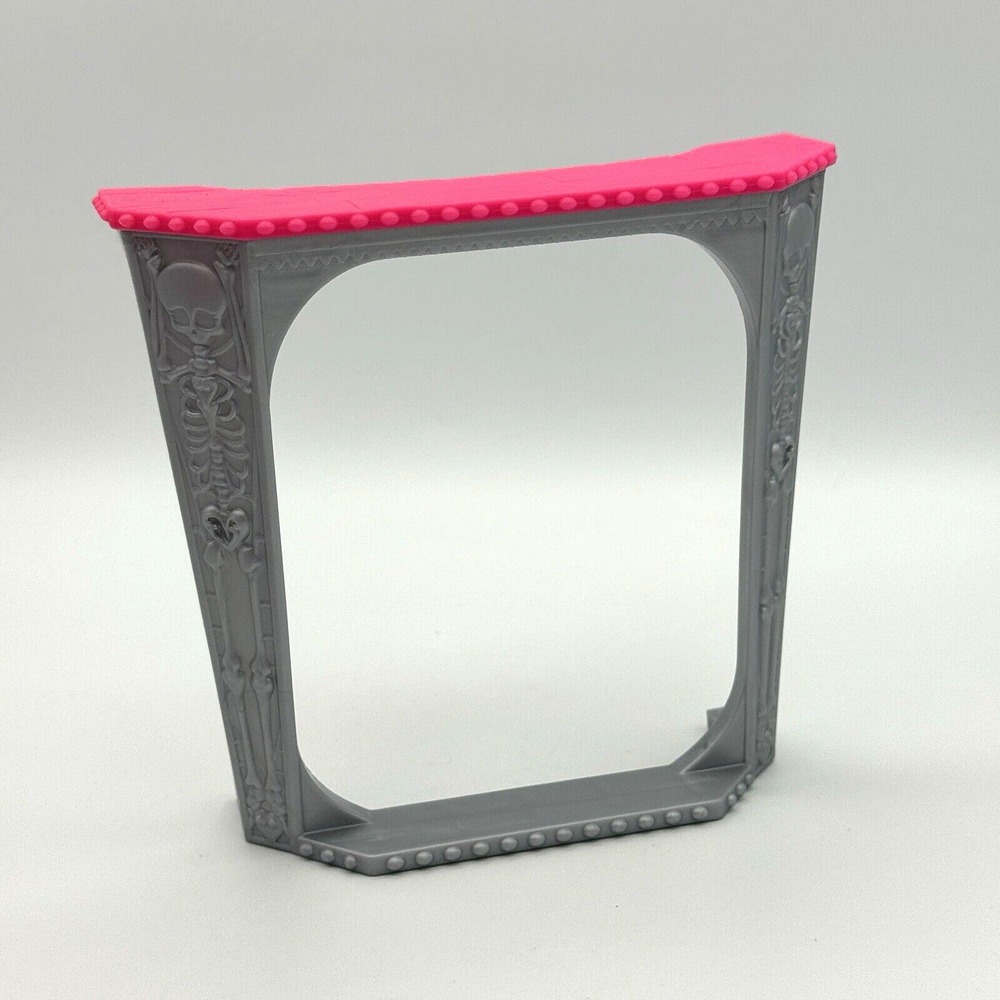 Monster High Deadluxe High School Replacement Doll Furniture High Bar Table Pink - Picture 2 of 6